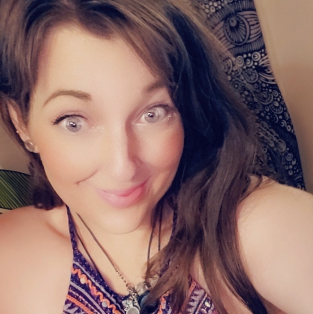 Meet your Posher, Eli